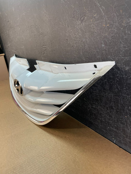 2011 to 2014 Hyundai Sonata Front Upper Grill Grille AF5241 DW1