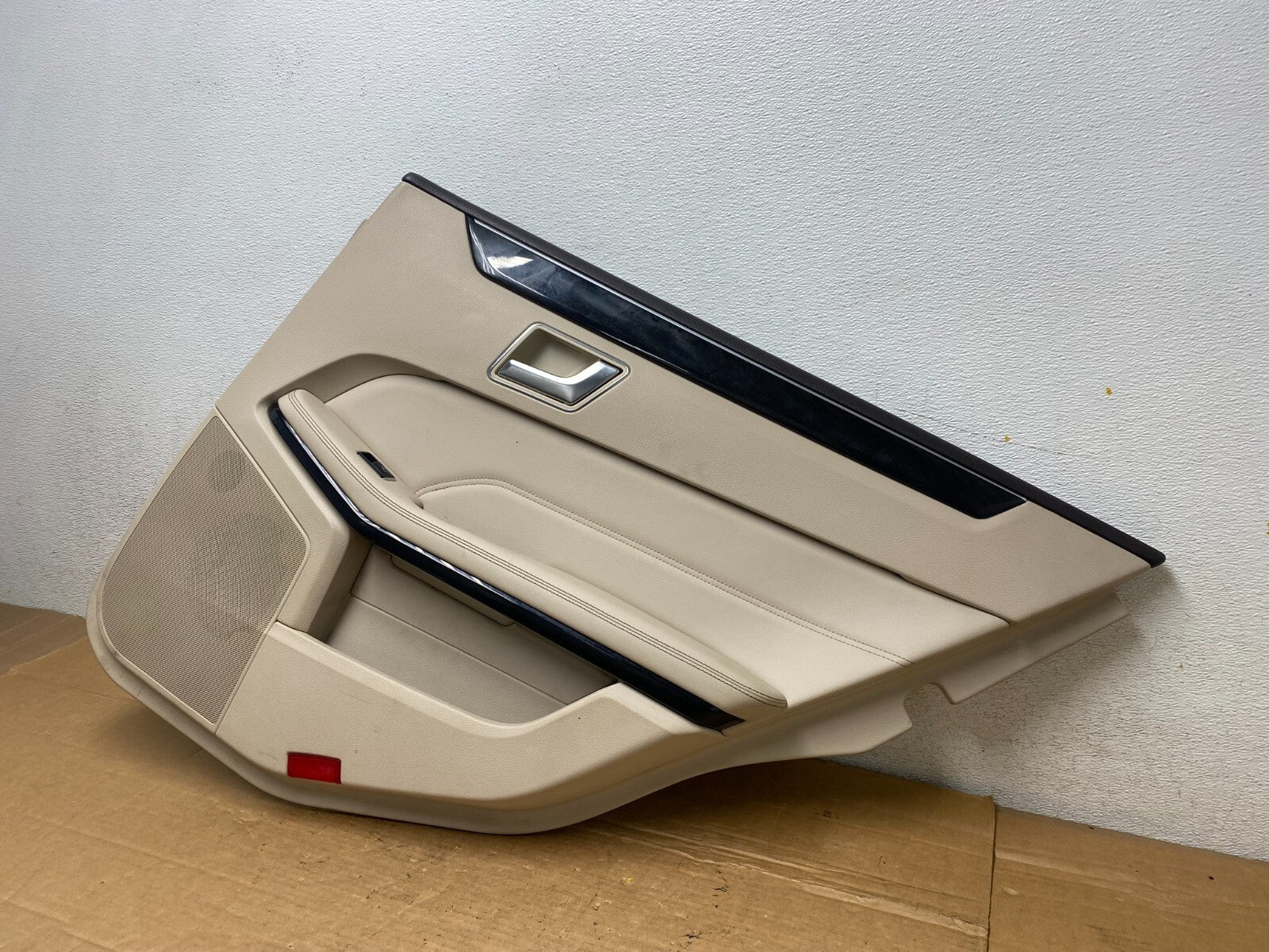 2014 to 2016 Mercedes-Benz E350 Rear Right Interior Door Panel Trim M6901 DG1