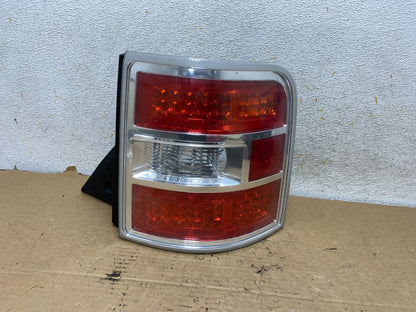 2009 to 2011 Ford Flex Right Passenger RH Side LED Tail light AH8171 DW0