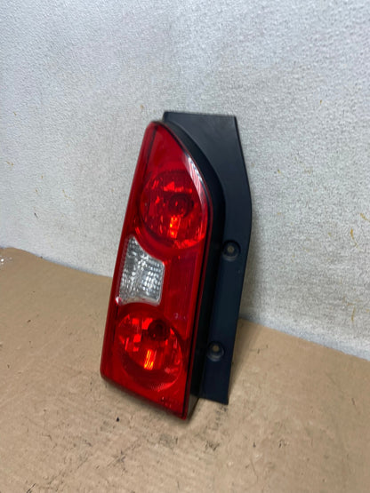 2005 to 2015 Nissan Xterra Tail light Left Driver Lh Side AI0991 LK1