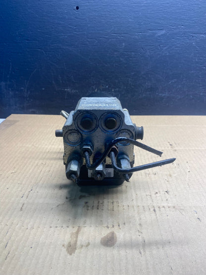 2004 2007 Ford E250 E350 Econoline Anti-Lock ABS Antilock Brake Pump AD0468 DW3