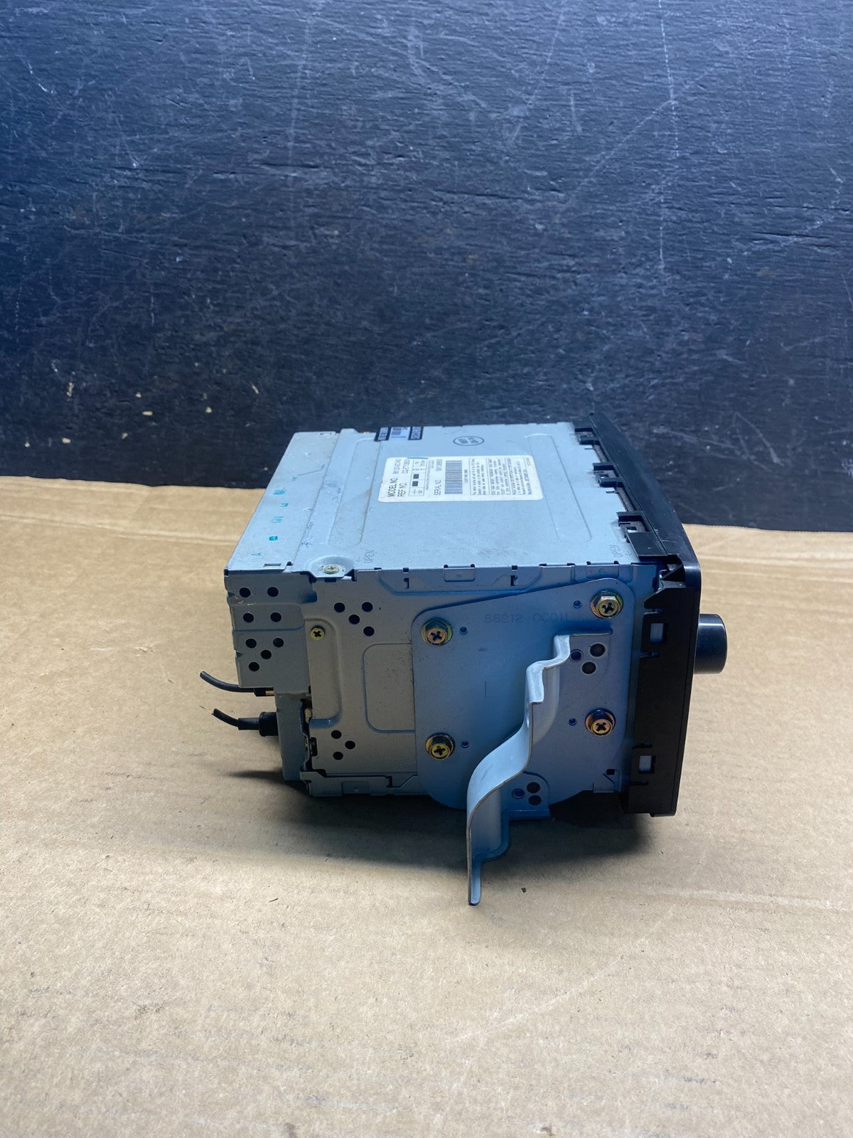 2003 to 2006 Toyota Tundra Sequoia AM/FM Radio CD Player ah4805 DG2