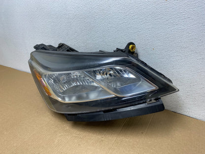 2013-2017 Chevrolet Traverse Right Passenger Side Halogen Headlight AG2001 DW1
