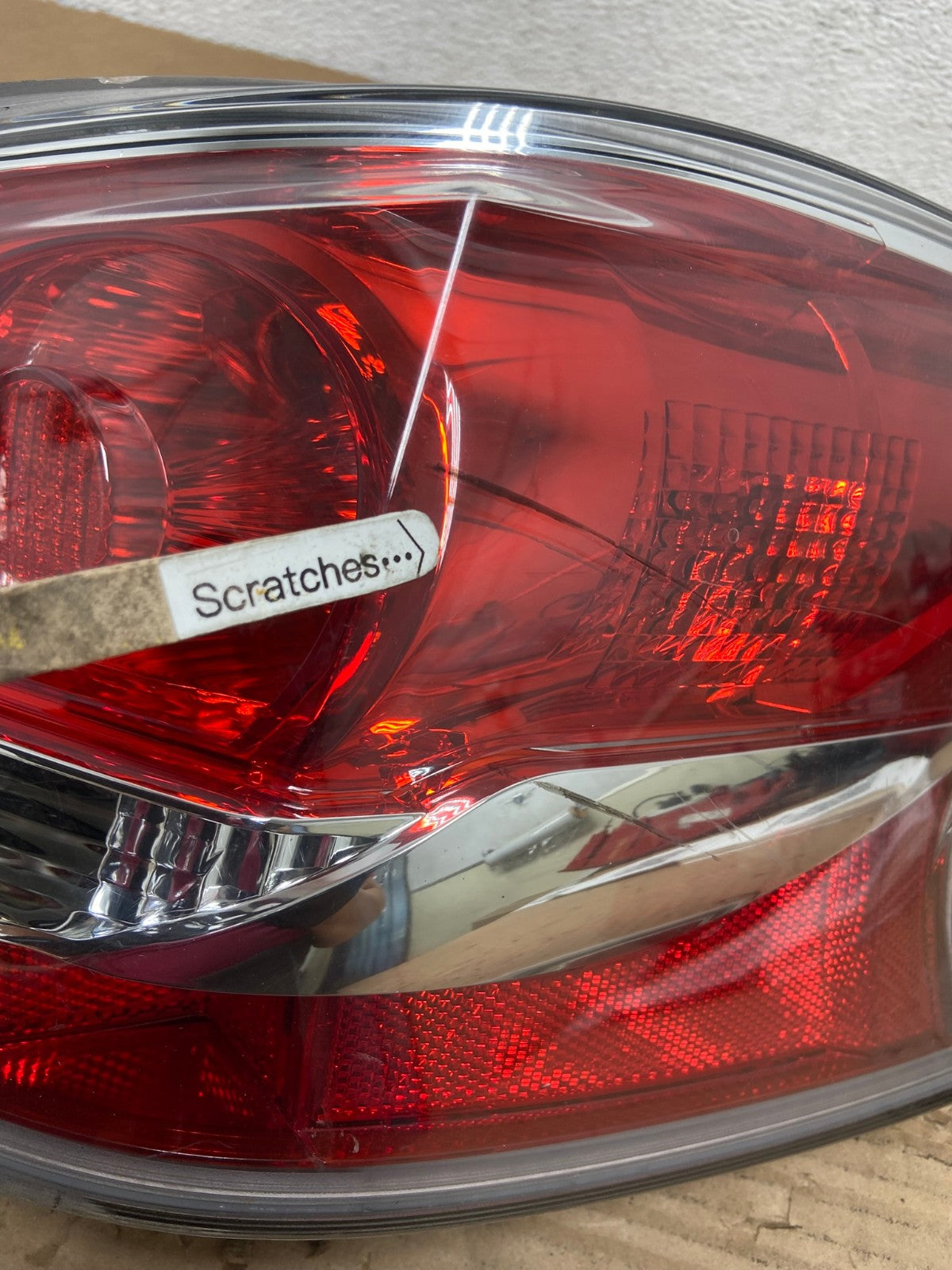 2013 2014 2015 Nissan Altima Right Passenger RH Side Tail Light AD4308 LK3