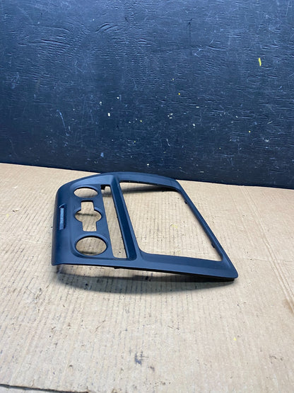 2011 to 2014 Volkswagen Jetta Panel Radio Climate Control Bezel Trim M4541 DG2