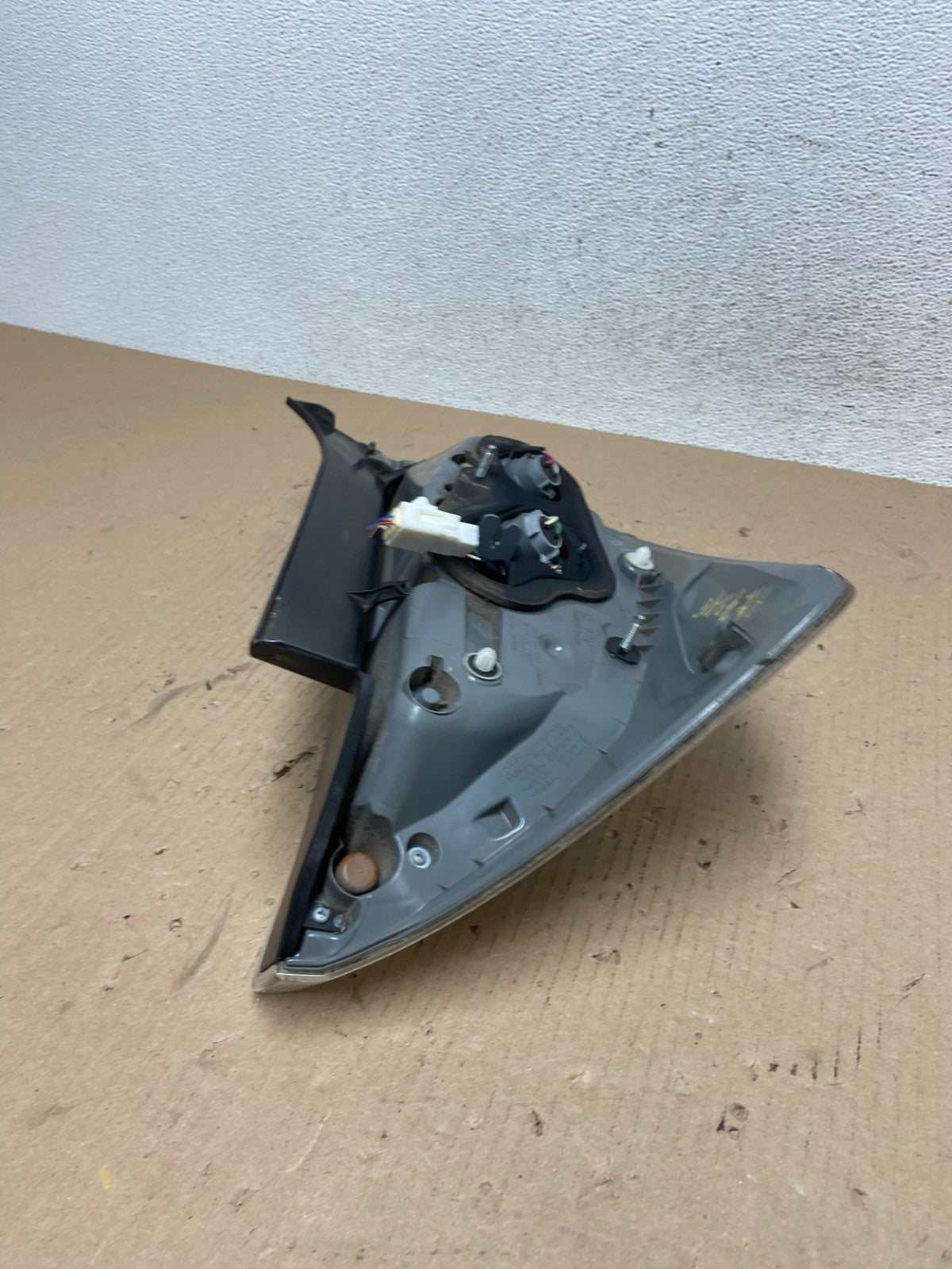 2012 to 2015 Toyota Prius Tail Light Right Passenger RH Side AE7346 DW4