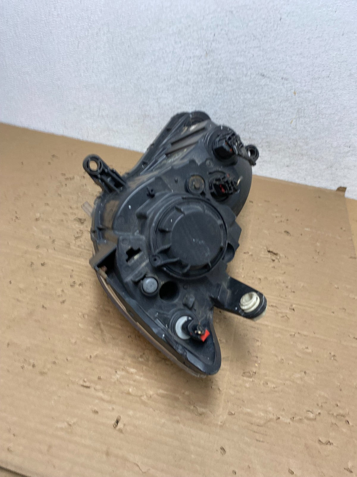 2011 2012 2013 2014 Chrysler 200 Right Passenger Halogen Headlight AD4387 DW5