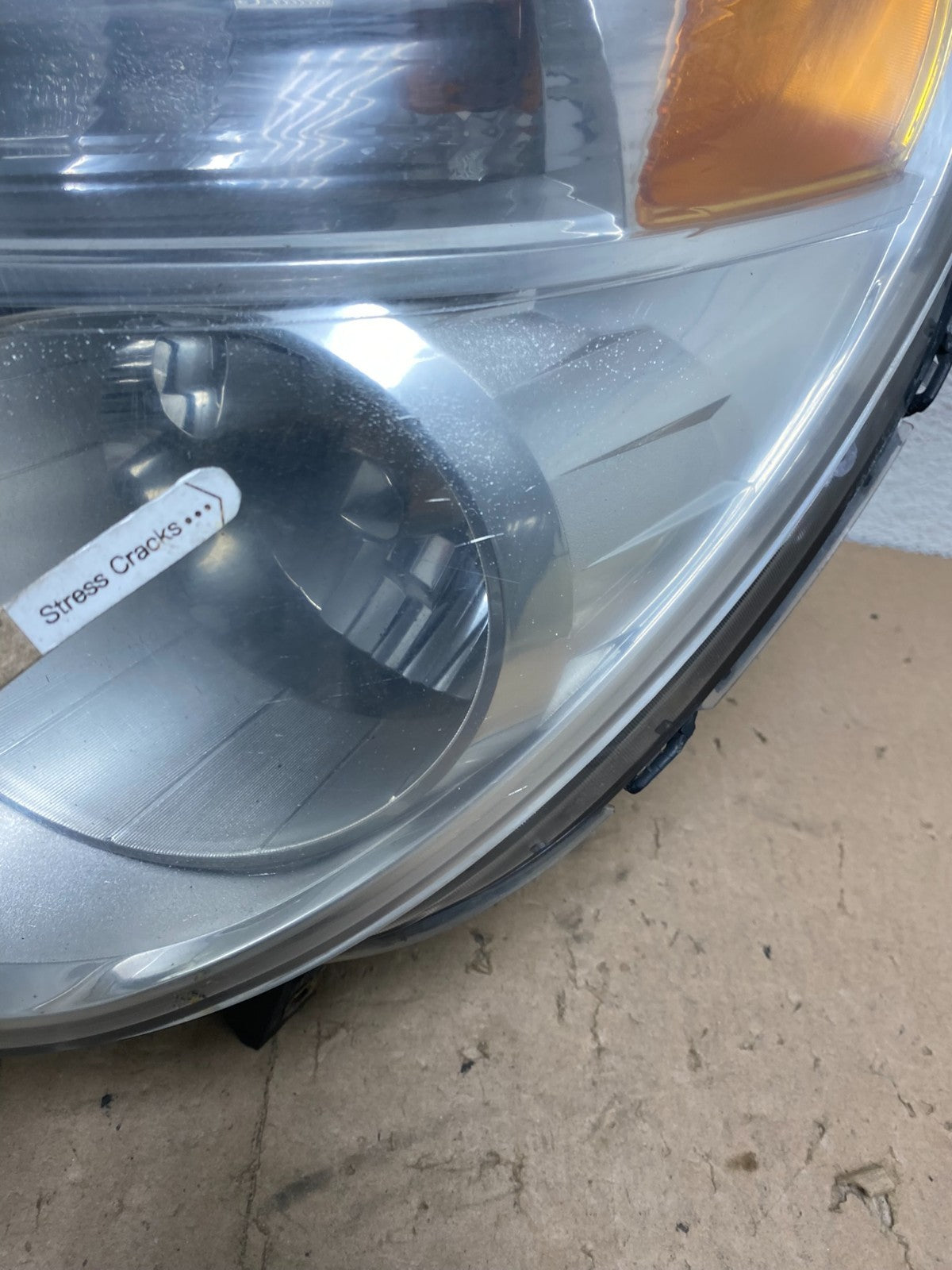 2010-2015 Chevrolet Equinox Halogen Headlight Left Driver LH Side AG5644 DW4