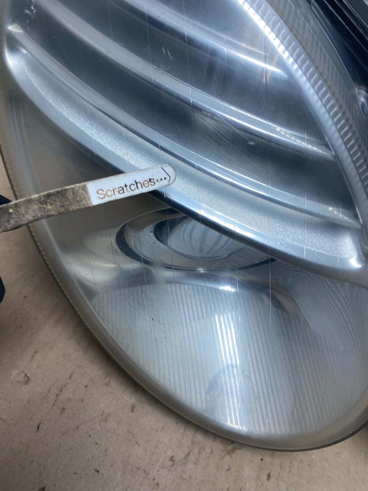 2007 2008 2009 Mercedes E Class Right Passenger RH Halogen Headlight AG5791 DW3