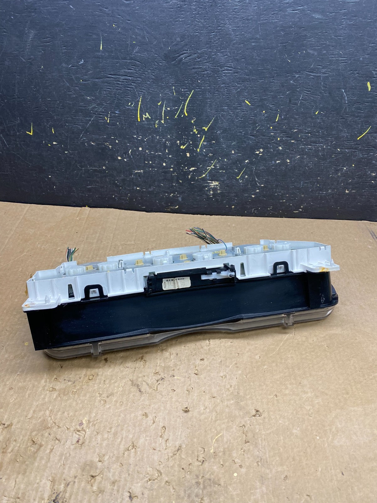 2006 Ford E350 Gauge Speedometer Cluster OEM z4385 DG5