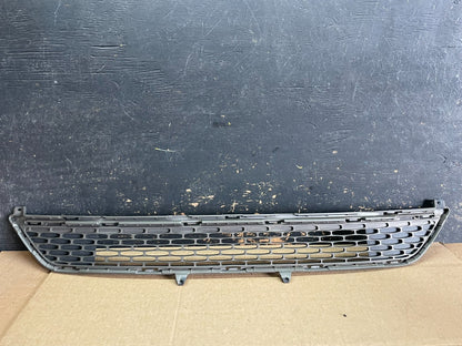 2014 to 2015 Kia Sorento Front Bumper Lower Center Grill Grille aa8940 DG0