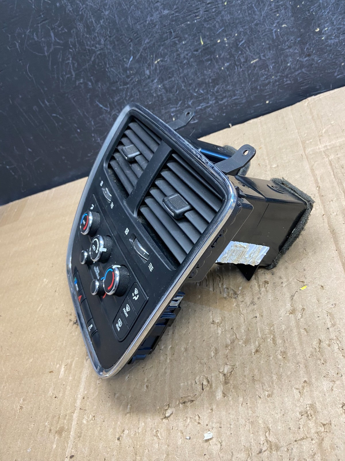 2011-2016 Dodge Grand Caravan Temperature Climate Control AC Heater AE1985 DG2