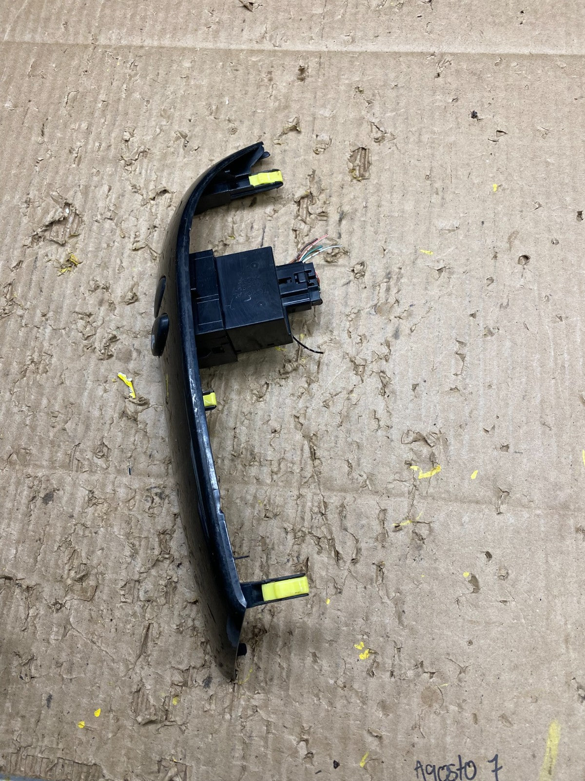 2004 to 2010 Toyota Sienna Switch Key Light Indicator Bezel Trim OEM v1729 DG2