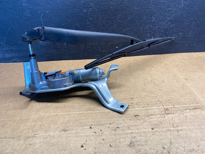 2009 to 2014 Honda Fit Rear Wiper Motor AD74322