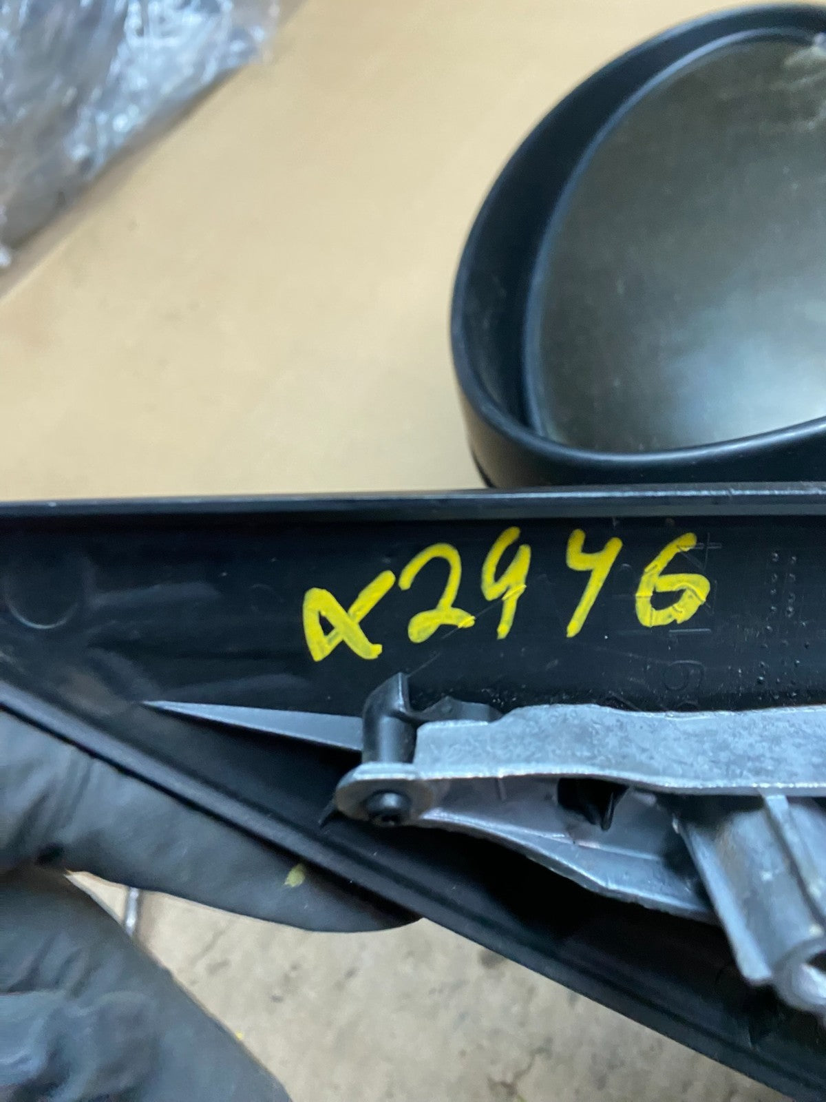 2006 to 2008 BMW 328i 335i Right Passenger RH Side View Door Mirror X2946 MS14