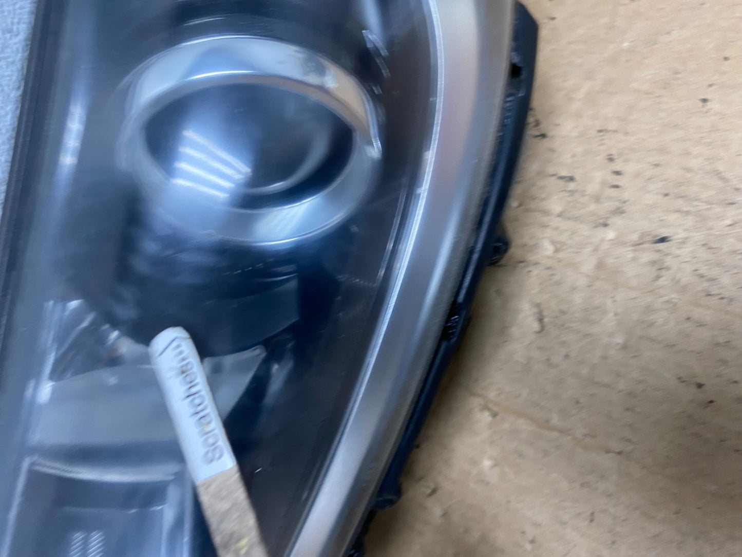 2017 - 2018 Hyundai Elantra Left Driver LH Side Headlight AD4628 DW3