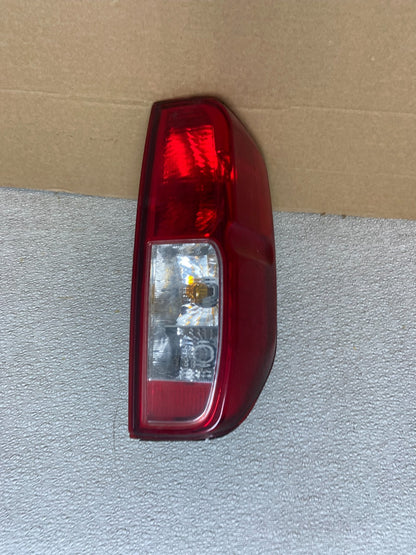 2005 to 2014 Nissan Frontier Right Passenger RH Side Tail light Oem AB3412 LK0