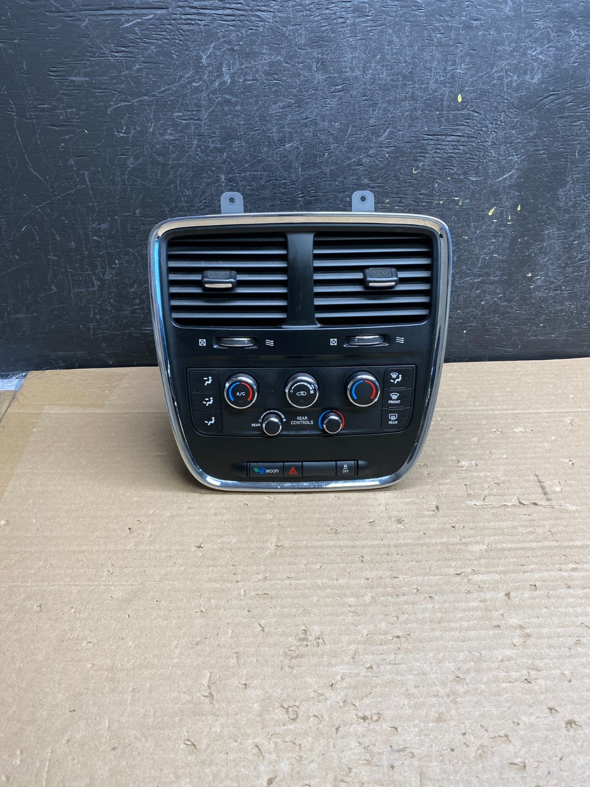 2011-2016 Dodge Grand Caravan Temperature Climate Control AC Heater AG6409 DG0