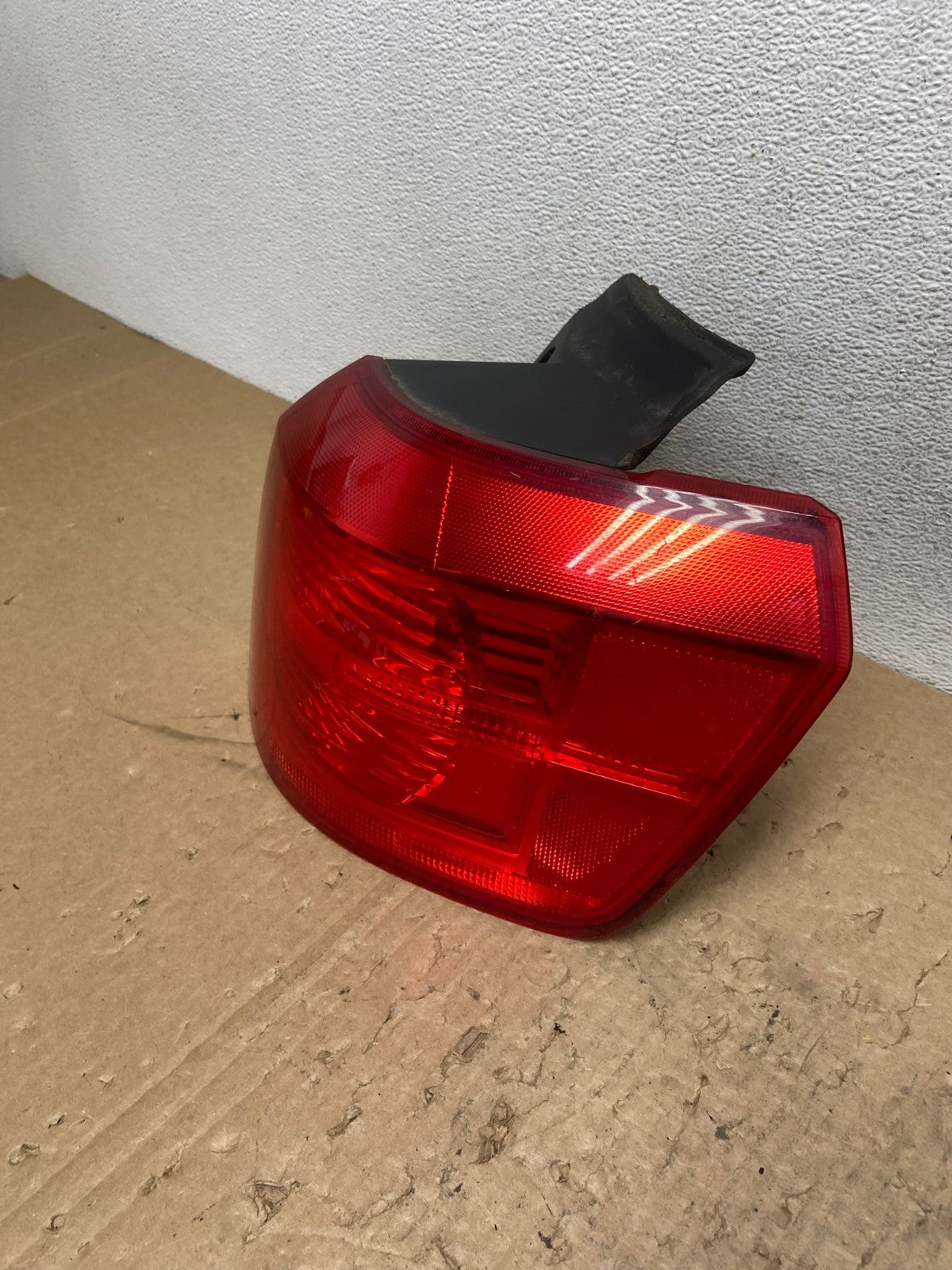 2010 to 2017 GMC Terrain Halogen Right Passenger Rh Side Tail Light AG1338 LK1