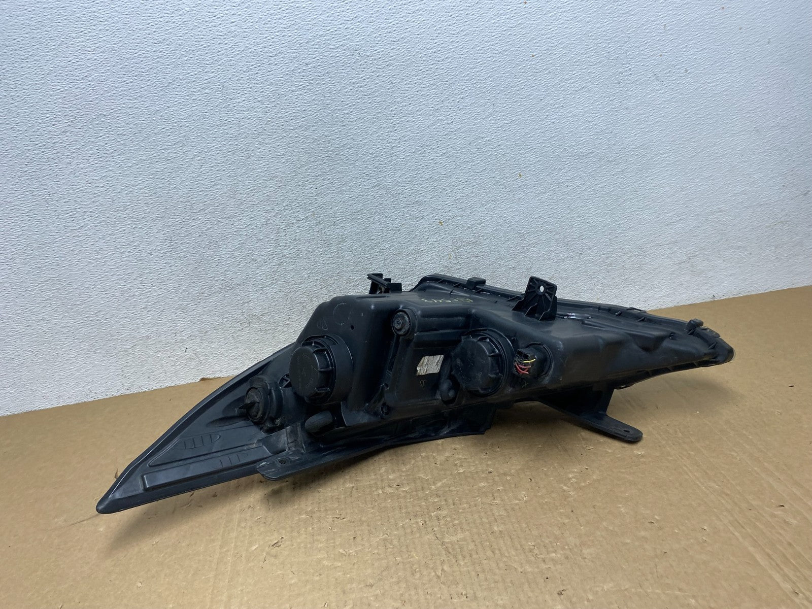 2011 - 2014 Hyundai Sonata Right Passenger Rh Side Headlight Halogen AG0543 DW5