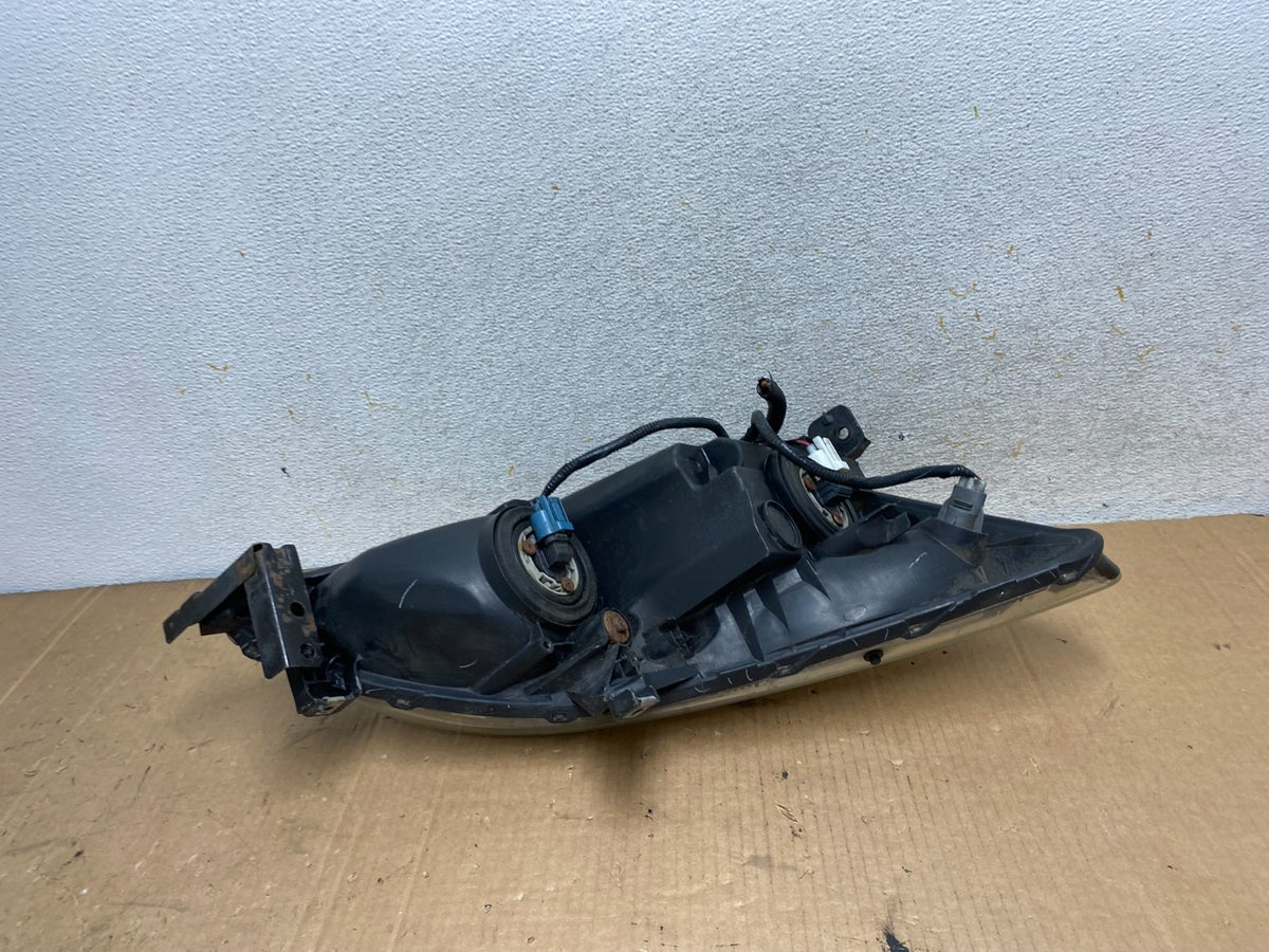 2003 - 2007 Honda Accord Left Driver LH Halogen Headlight AI8519 DW5