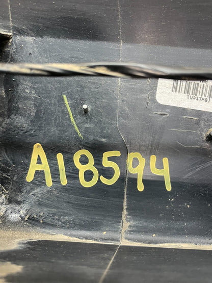 2007 to 2014 Suburban Tahoe Yukon Trunk Molding W/O Camera ai8594 DG6