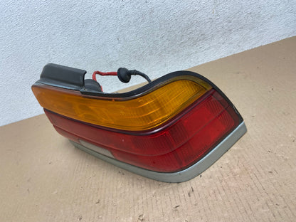 1993 to 1995 Toyota Corolla Right Passenger RH Side Tail Light AE7316 LK1