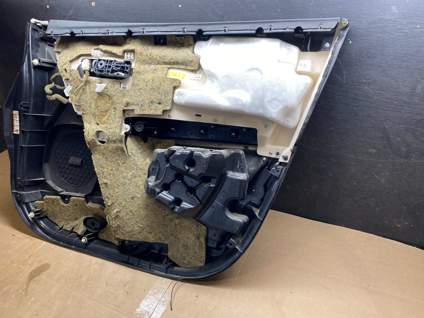 2010 2011 2012 Mazda Cx-9 Front Left Driver Lh Panel Door Trim Oem C4658 DG17