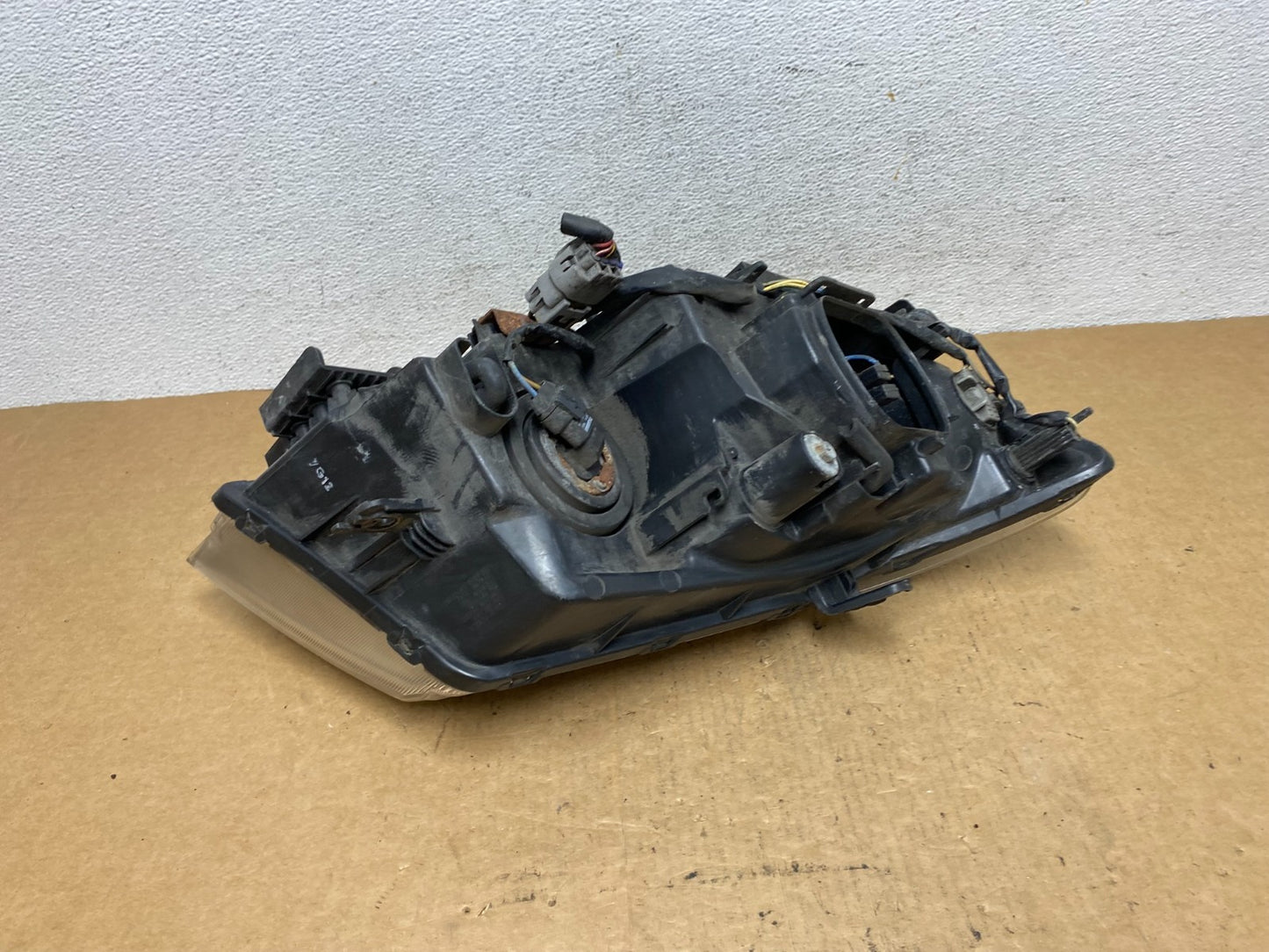 2008 - 2014 Subaru Tribeca Left Driver LH Side Halogen Headlight AD4704 DW5