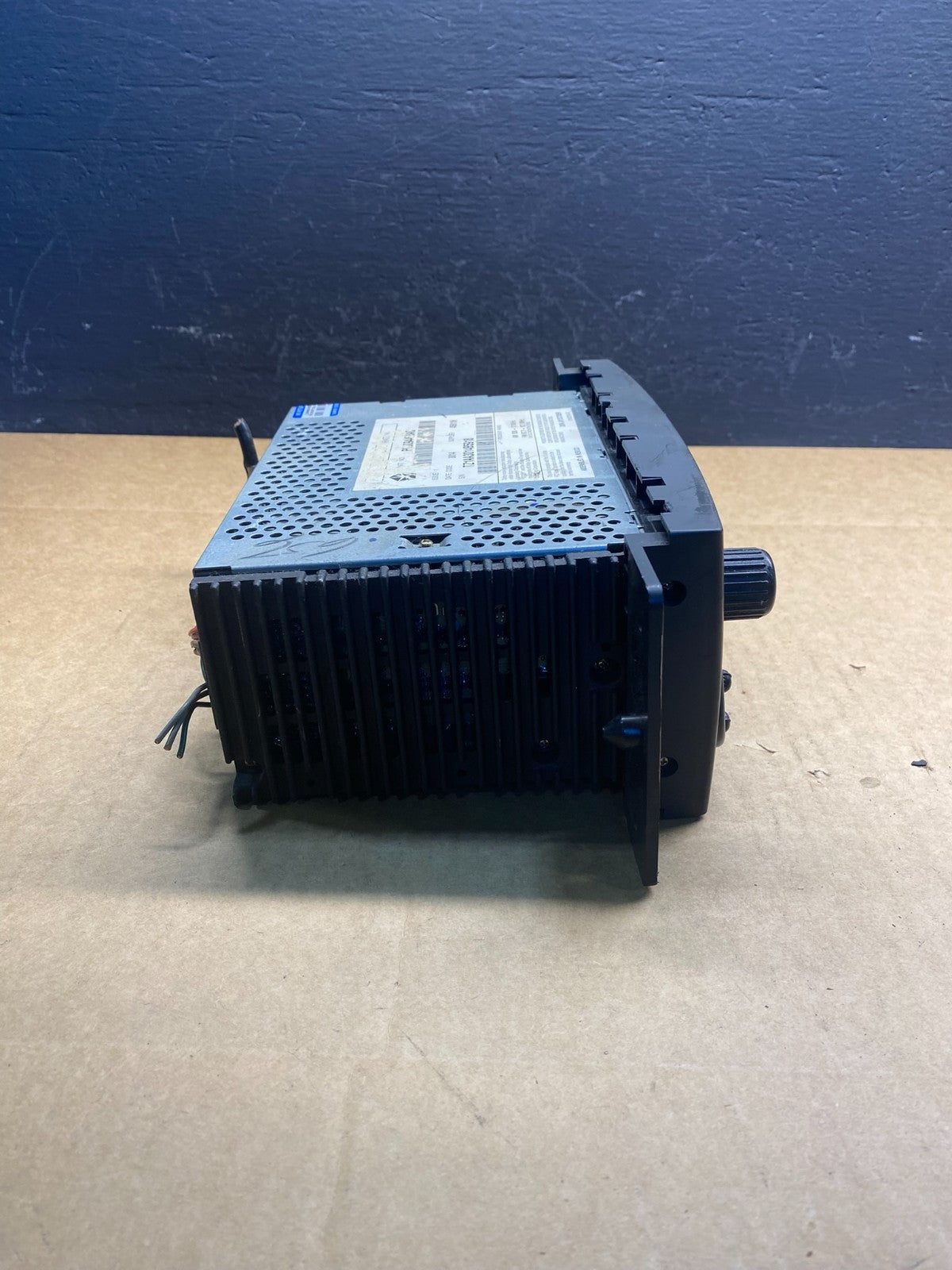 2004-2008 Chrysler Pacifica Radio Receiver Player Changer p05094468ac  AC2728 DG2