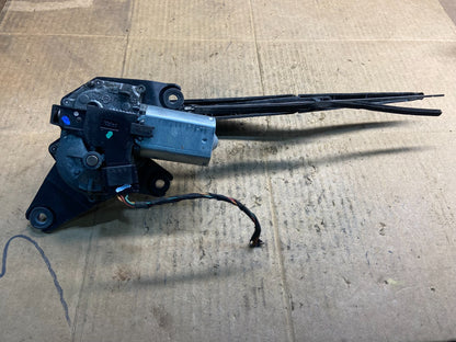 2004 to 2007 Dodge Grand Caravan Rear Wiper Motor Y7350 PS3