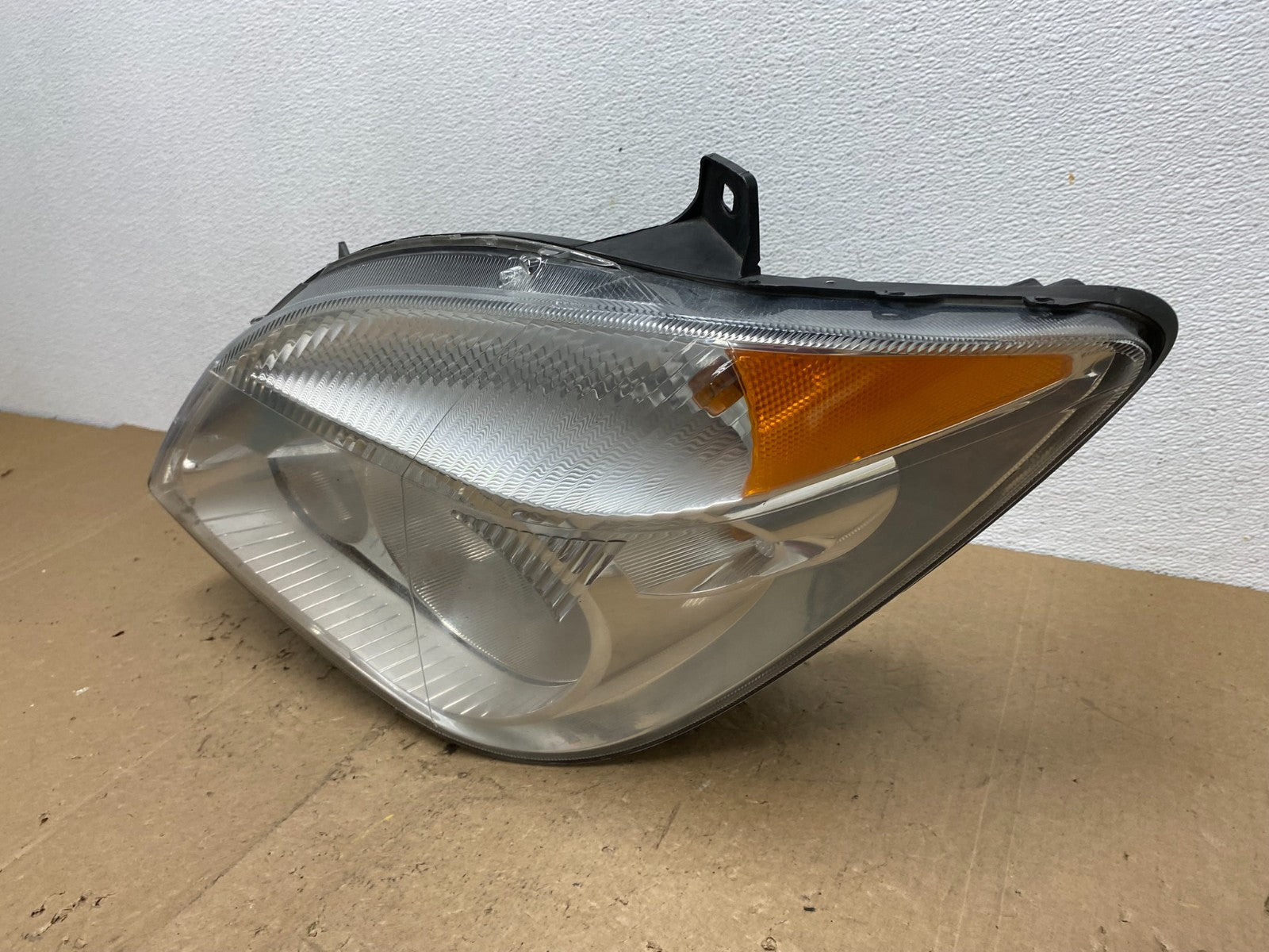 2007 to 2013 Mercedes Sprinter Headlight Left Driver Side Halogen AC7188 DW1