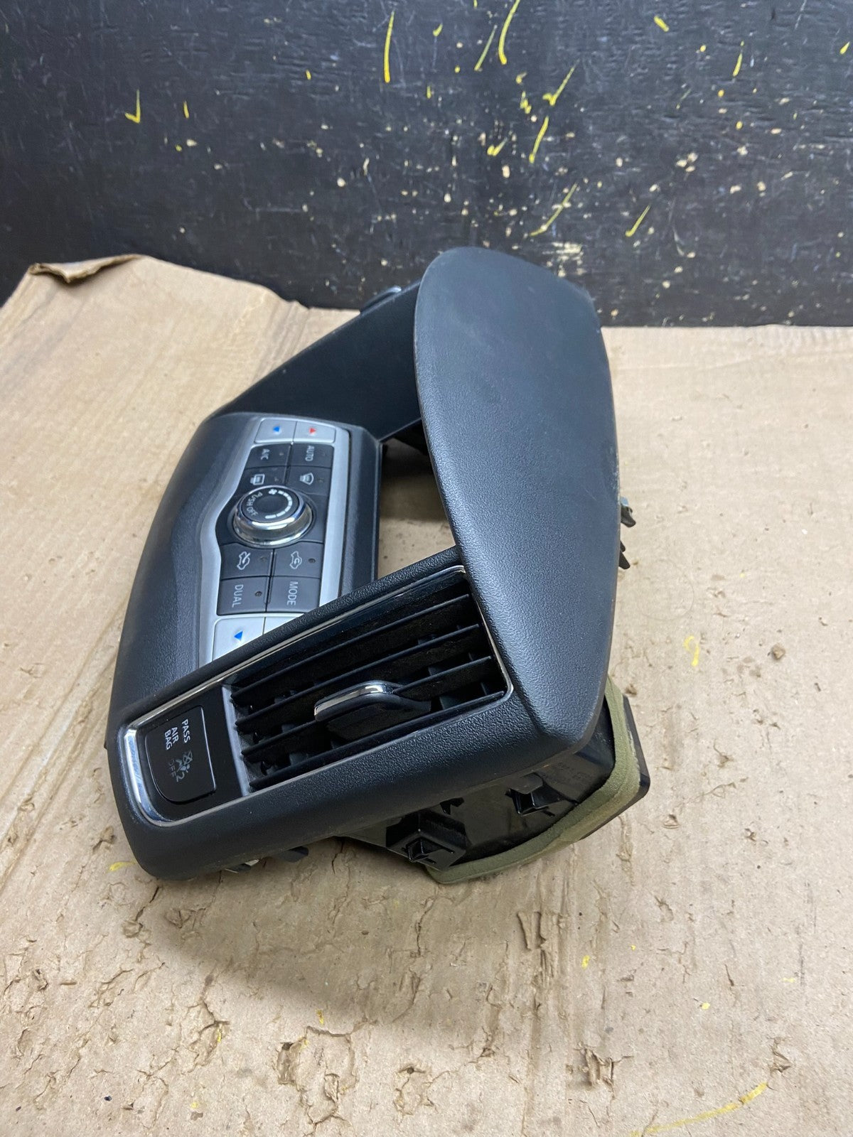 2009-2014 Nissan Maxima Center Console Climate Control Radio Bezel OEM x6222 DG2