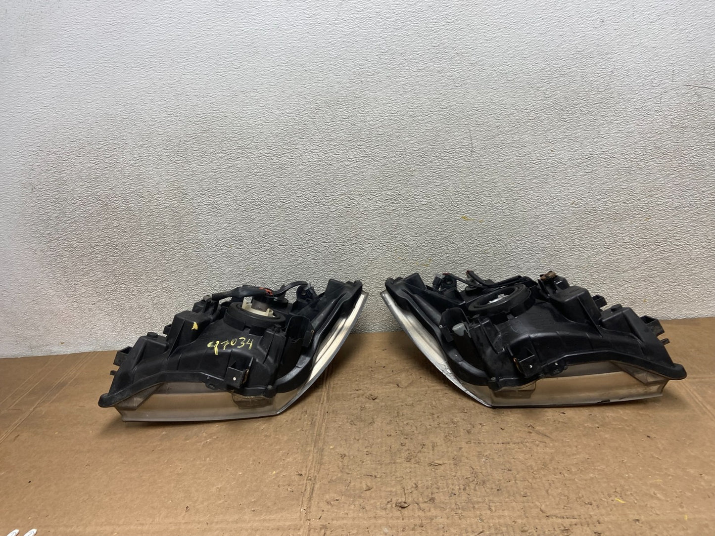 2005 2006 2007 Nissan Pathfinder Halogen Headlights Left+Right Oem Y7034 DW8
