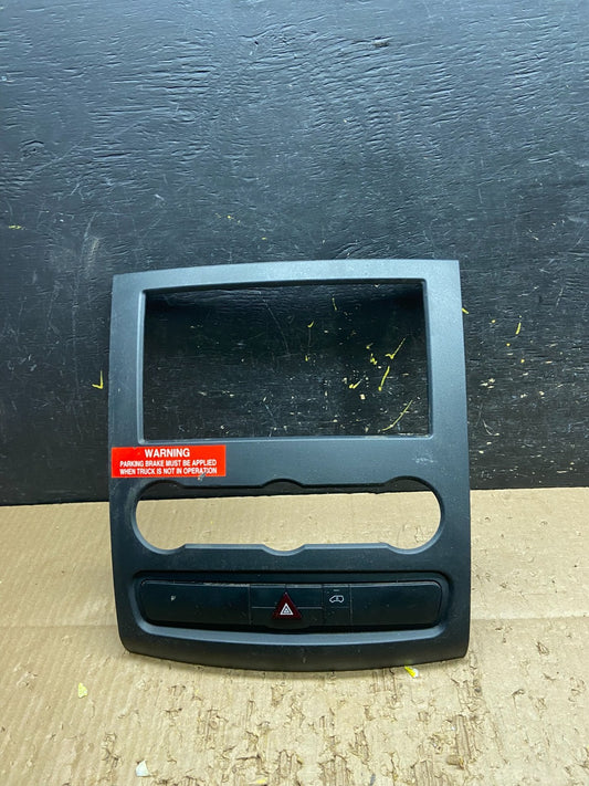 2007-2018 Mercedes Dodge Sprinter Center Console Radio Climate Bezel V7956 DG0