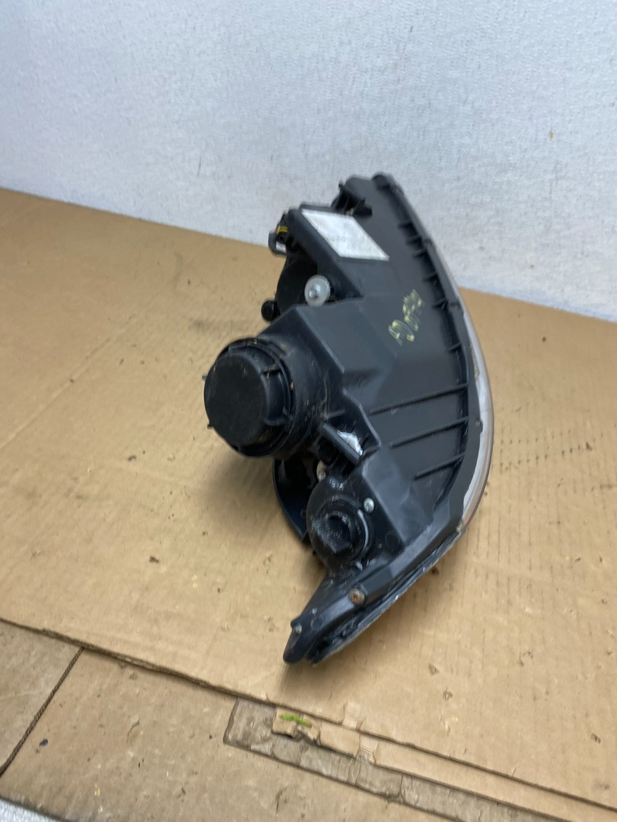2009 2010 Kia Optima Left Driver LH Side Halogen Headlight AD0944 DW7