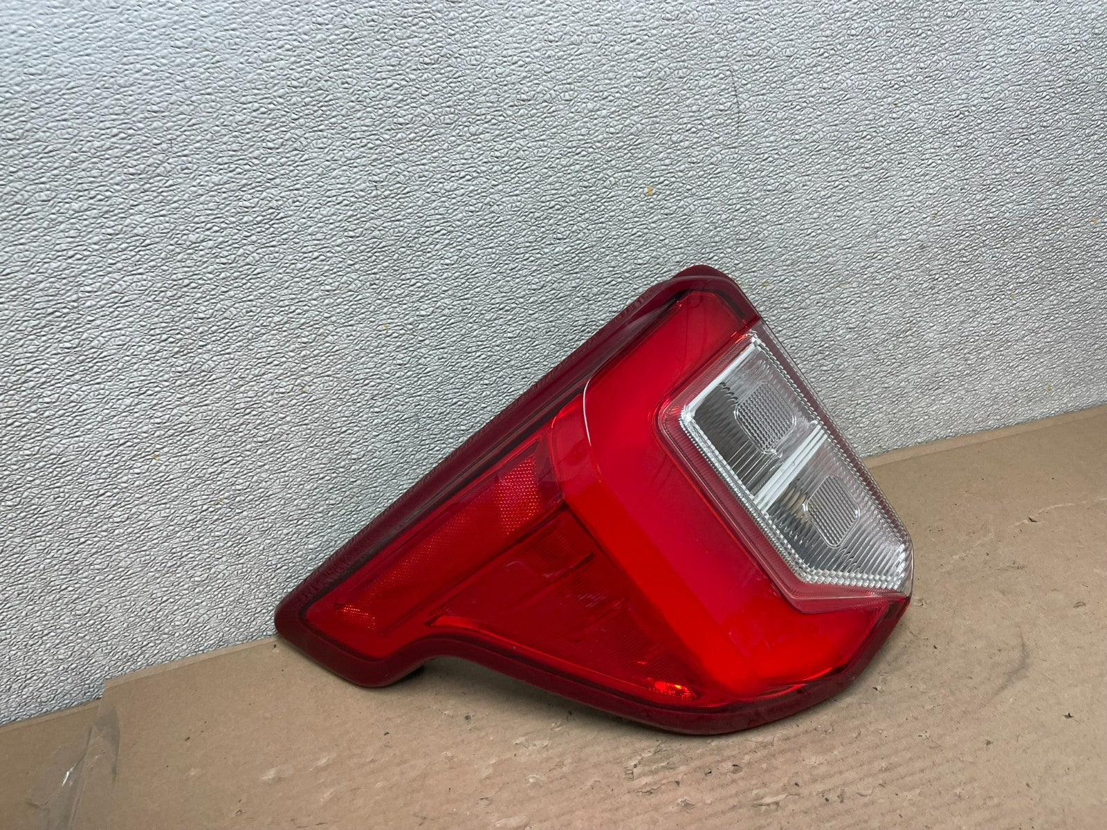 2020 2021 2022 2023 Ford Explorer Left Driver Lh Side Tail light OEM AB0055 LK2