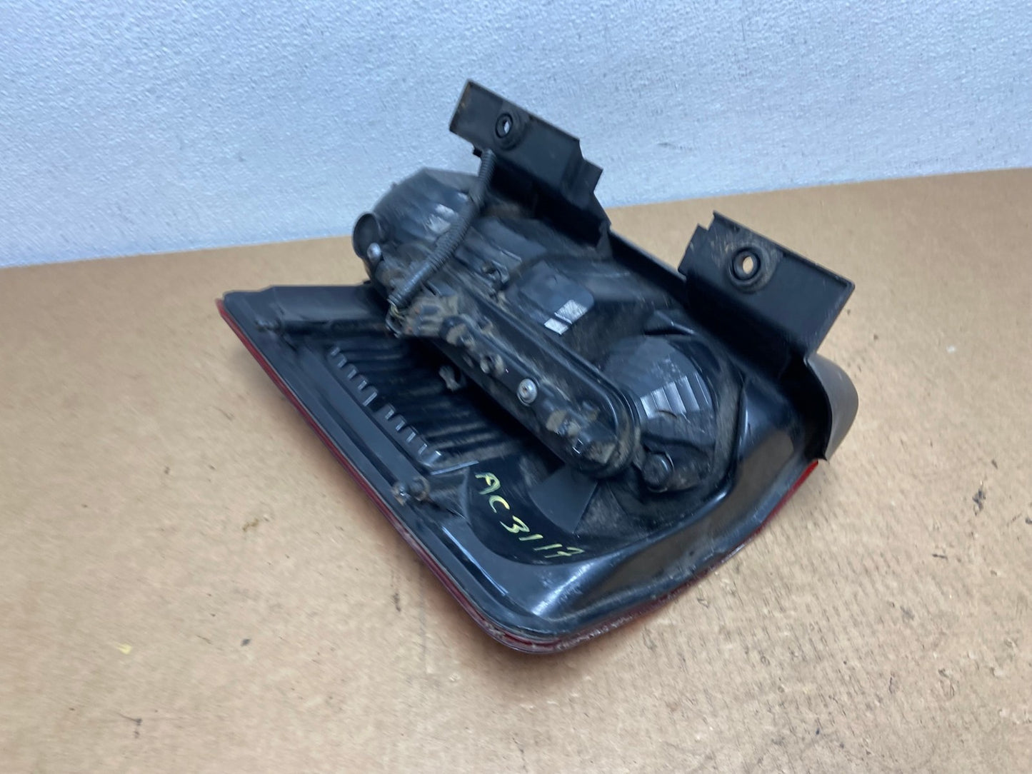 2008 to 2012 Jeep Liberty Left Driver Side Lh Tail Light AC3117 LK5