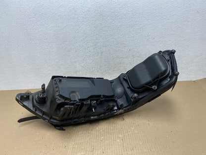 2005 to 2011 Lincoln Town Car Left Driver LH Side Headlight AE7025 DW5
