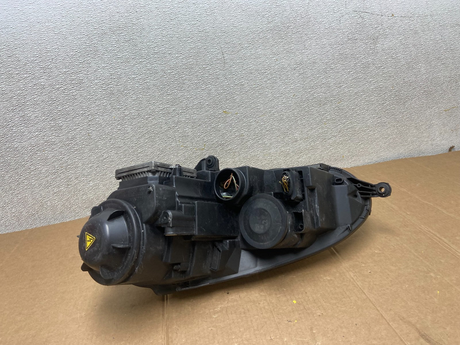 2006 to 2009 Volkswagen Jetta Golf Right RH HID Xenon Headlight Oem AA1169 DW6