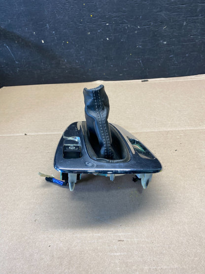2013 Chevrolet Malibu Center Floor Shifter Trim Bezel J4647 DG3