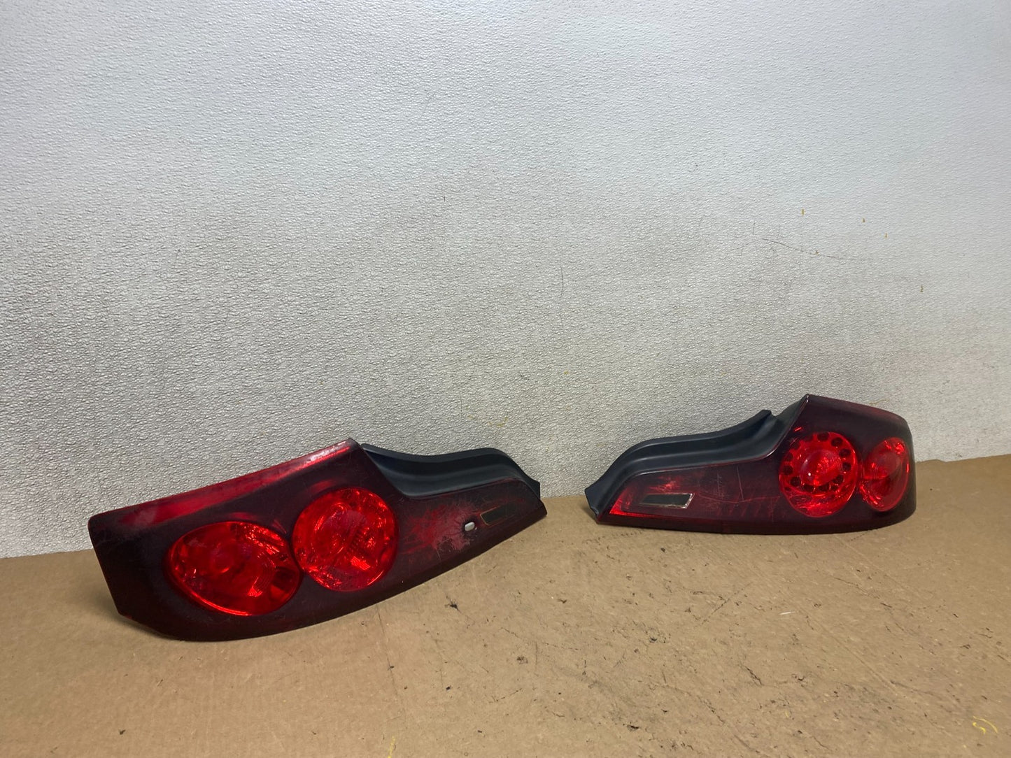 2006 - 2007 Infiniti G35 Coupe Left+Right Outer Tail Lights Oem W9089 DW2