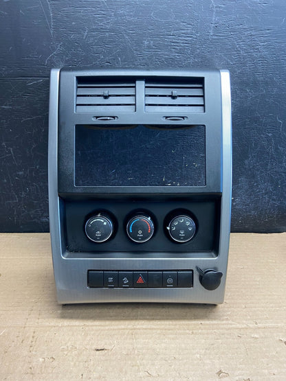 2008 to 2012 Jeep Liberty Dash Climate Temperature Control Radio Bezel AF2617 DG0
