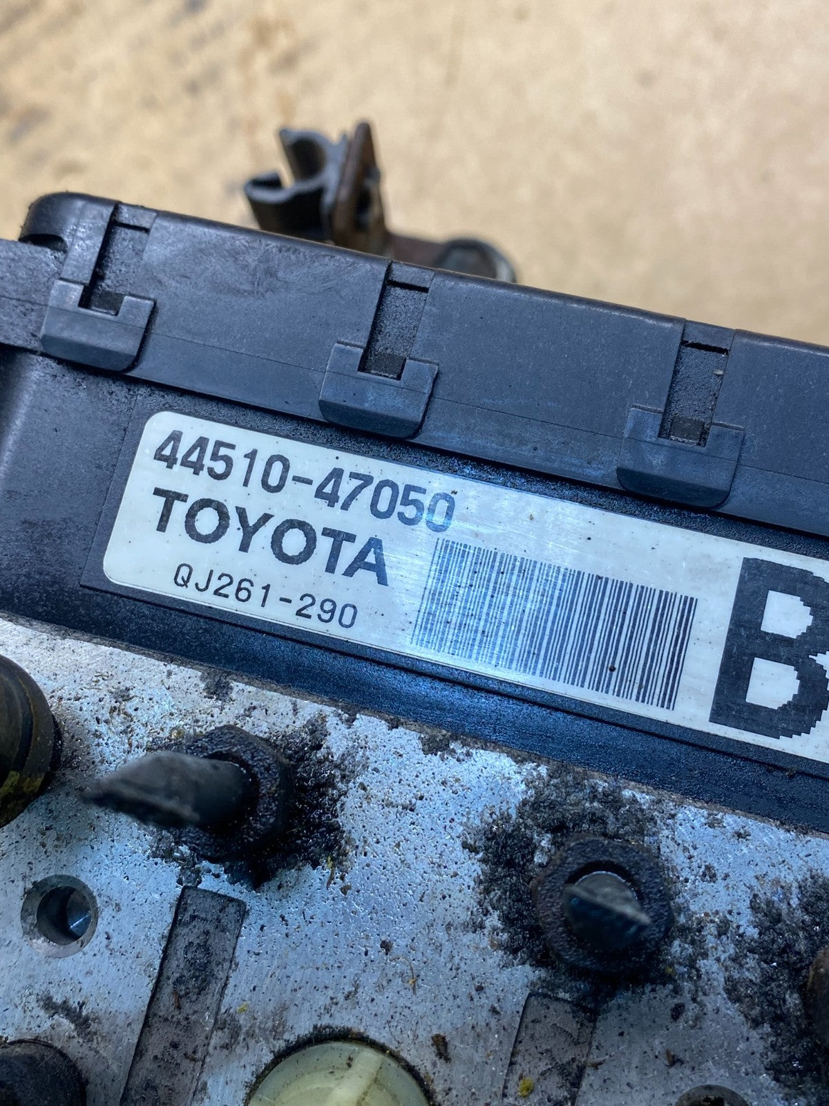 2004 - 2009 Toyota Prius ABS Brake Pump Anti Lock Module ad7587 DG6