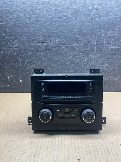 2013-2014 Dodge Dart Radio Player Stereo Audio Receiver Control Panel AI4766 DG0