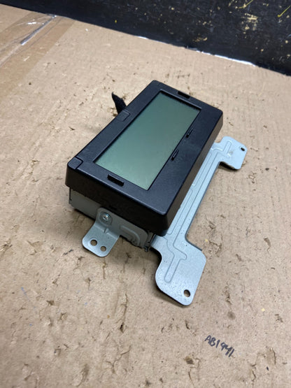 2009-2014 Hyundai Genesis Radio  Display Screen Information OEM AB5520 DG1