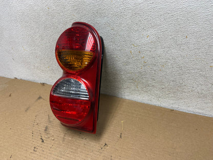 2002 2003 2004 Jeep Liberty Left Driver LH Side Tail Light AH4289 LK2