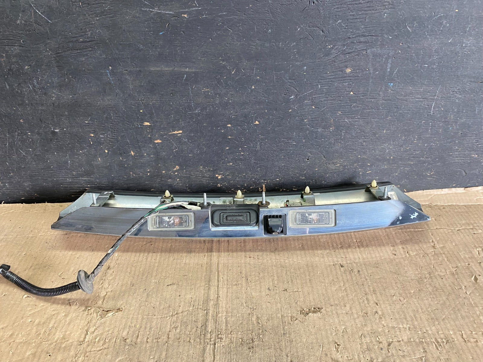 2010-2015 Gmc Terrain LiftGate Handle Trim Back Up Camera Chrome Panel P3862 DG6