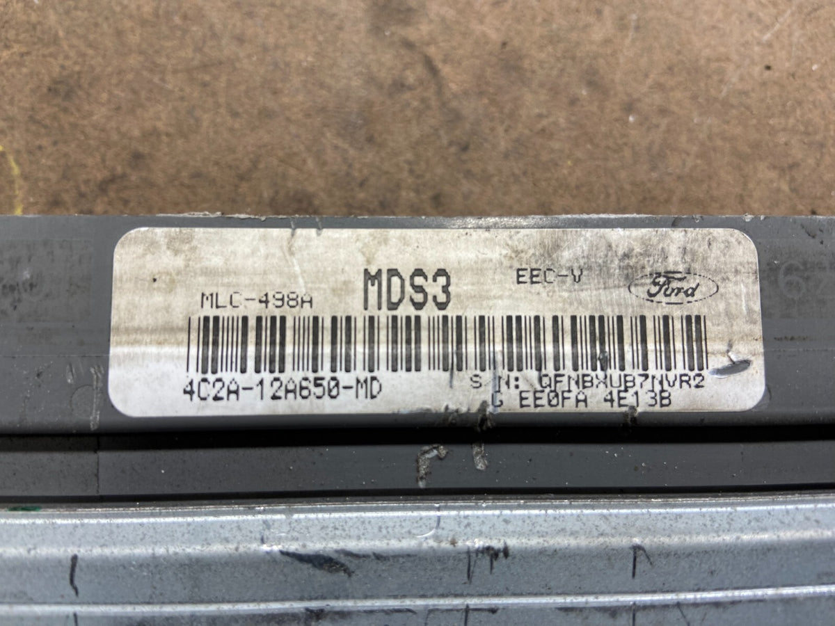 2004 Ford Van E250 4.6L Engine Control Module 4C2A-12A650-md M5244 DG2