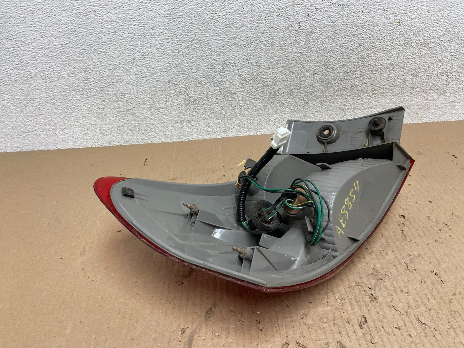 2008 to 2015 Nissan Rogue Right Passenger Rh Side Tail Light AE8854 LK5